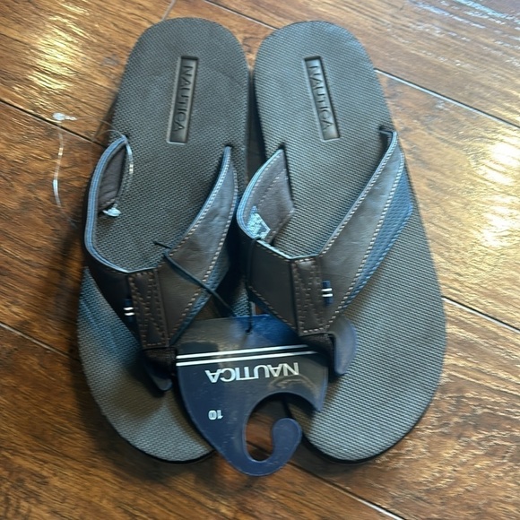 Nautica men’s Flip Flop Sandals NWT size 10 - Picture 4 of 4